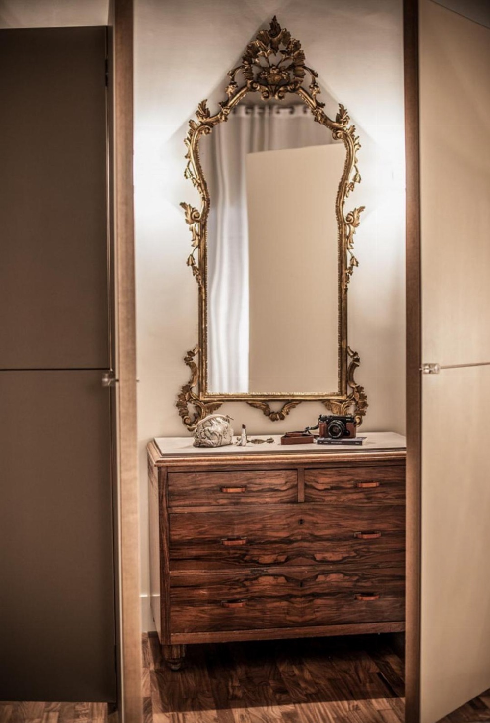 47LuxurySuites - Trevi Main image