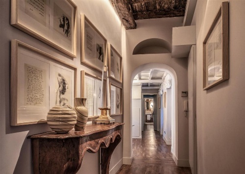 47LuxurySuites - Trevi image 9